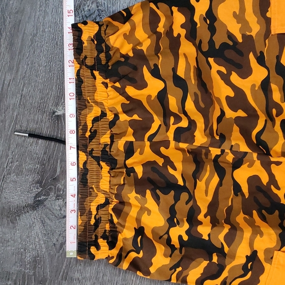 FASHION NOVA Cadet on Duty Orange Camo Joggers Size L - Picture 8 of 10